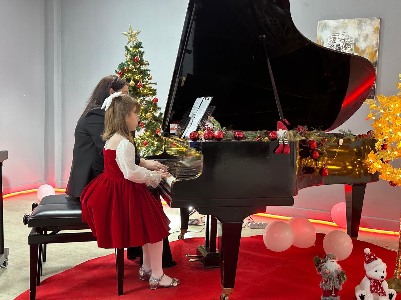Koncert i Pianos