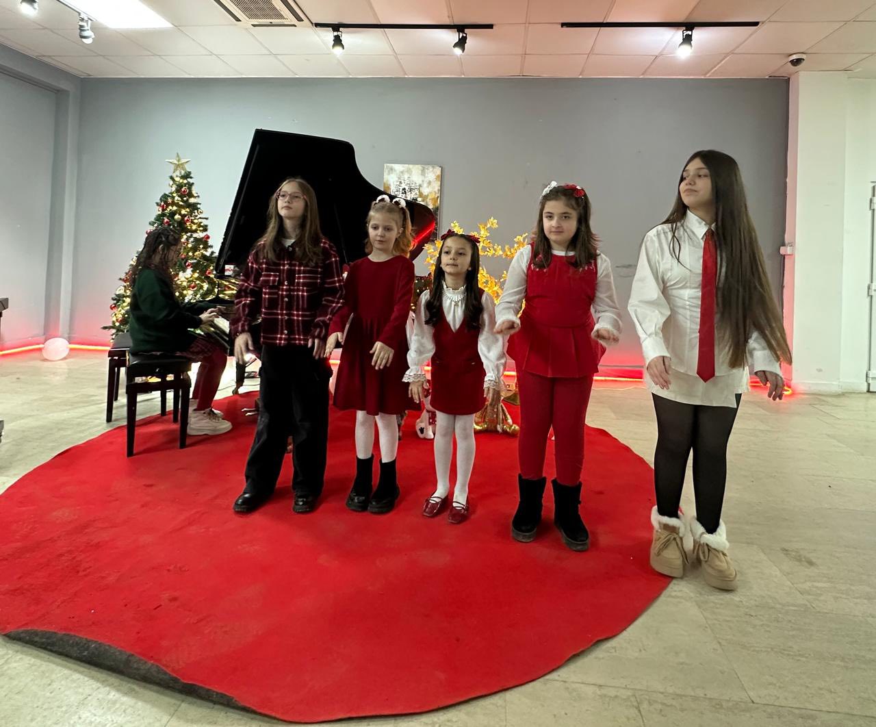 Koncert i Pianos