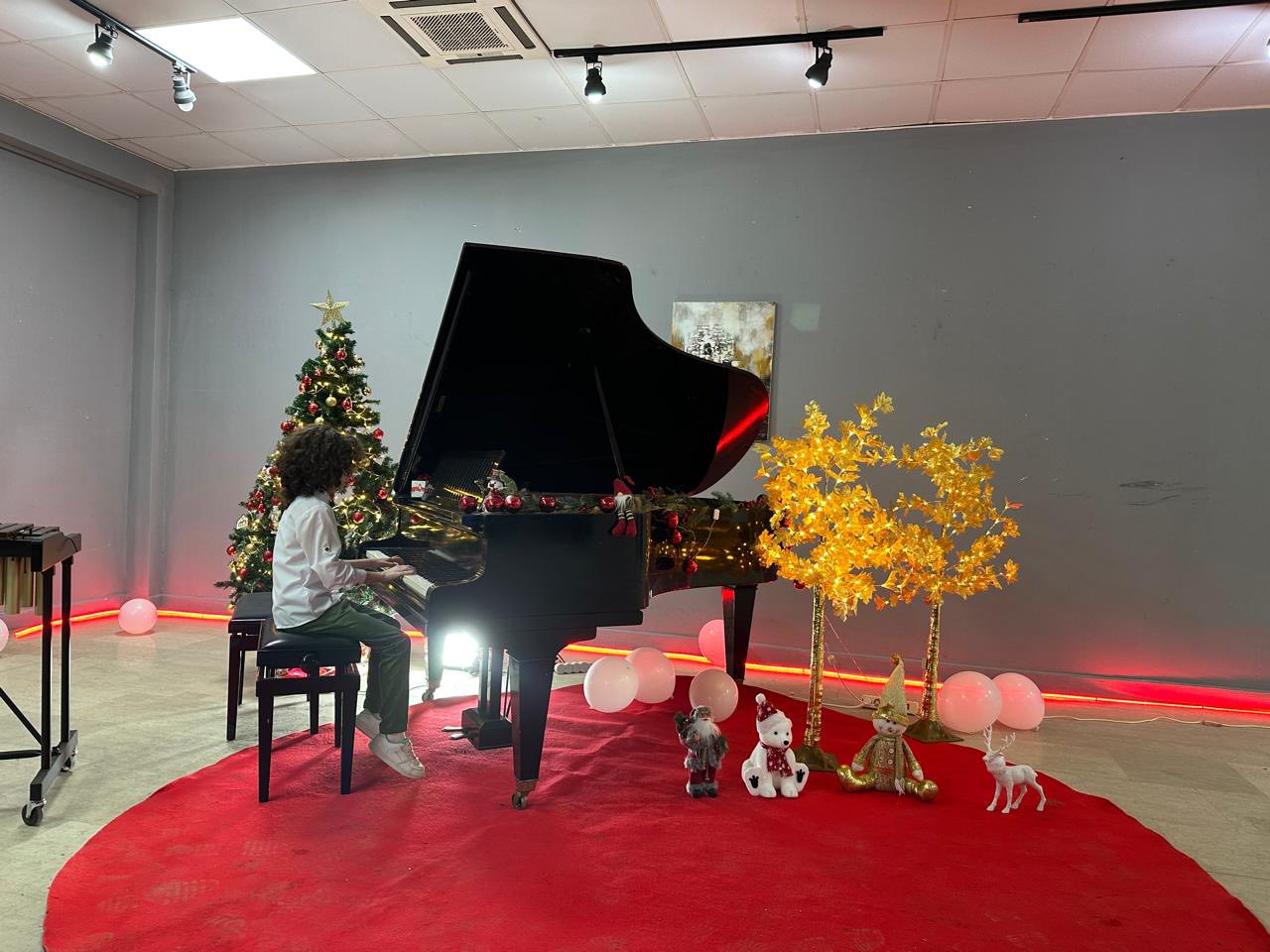 Koncert i Pianos
