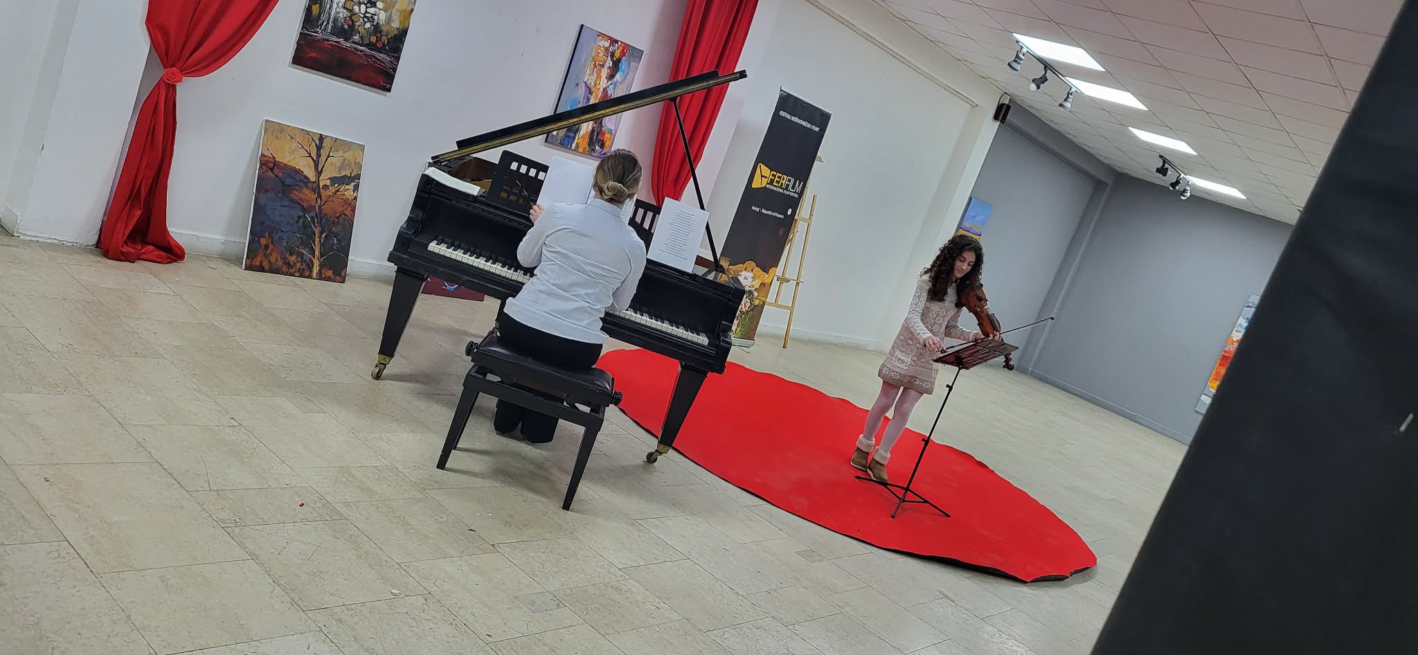 Koncert i  Violines dhe Flaautes