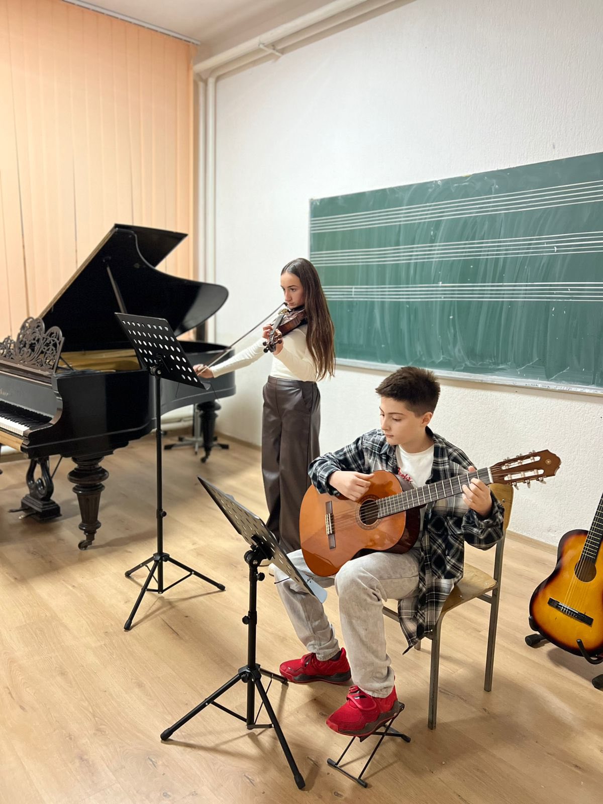 Koncerti i klasës së violinës dhe kitarës