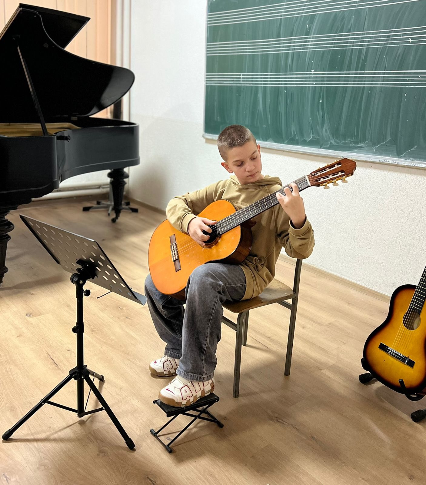 Koncerti i klasës së violinës dhe kitarës