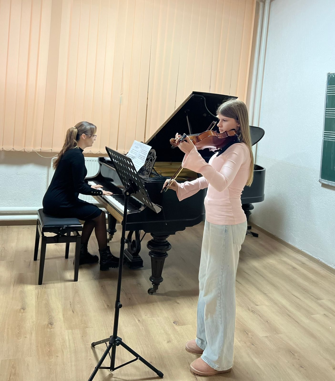 Koncerti i klasës së violinës dhe kitarës