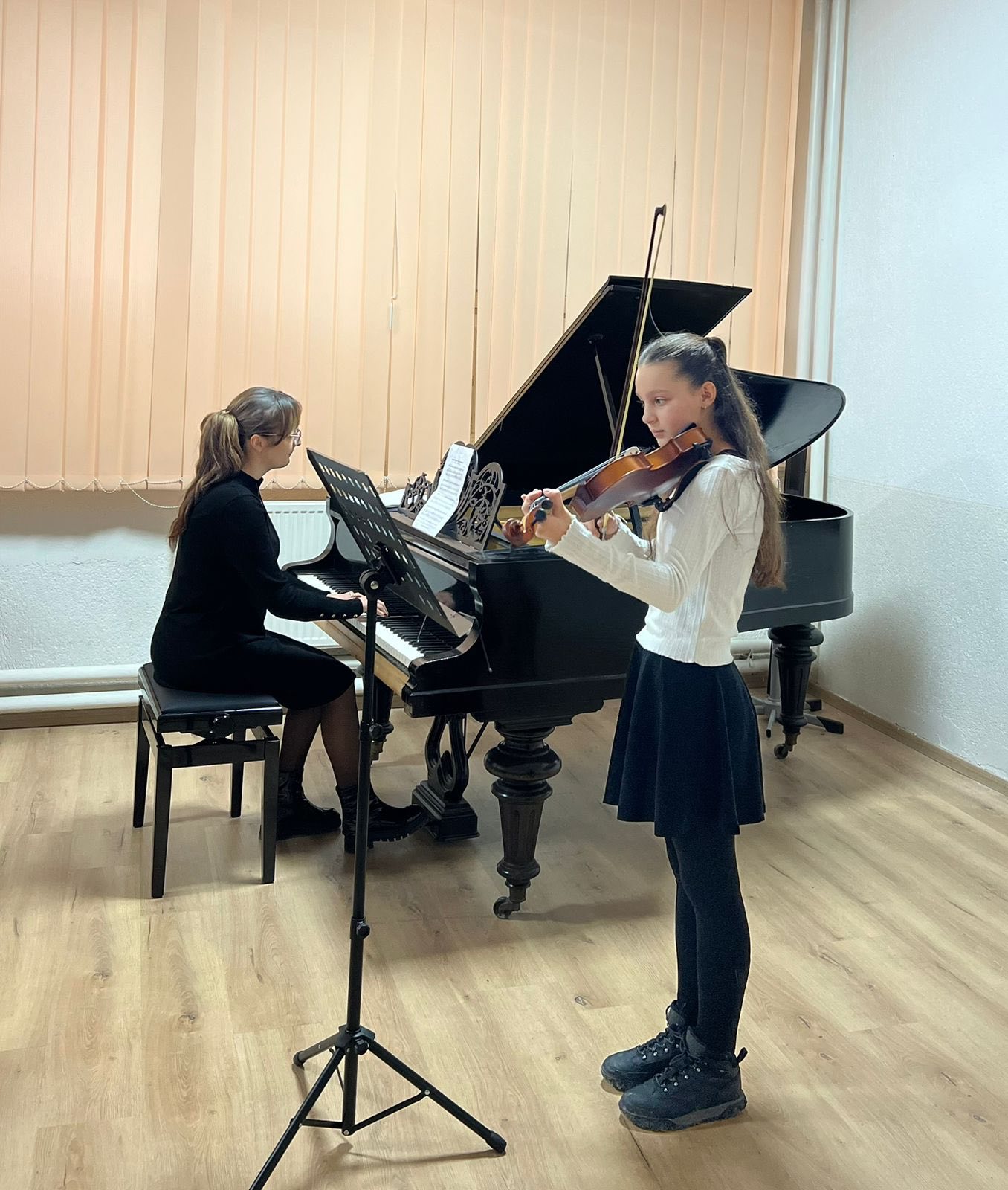 Koncerti i klasës së violinës dhe kitarës