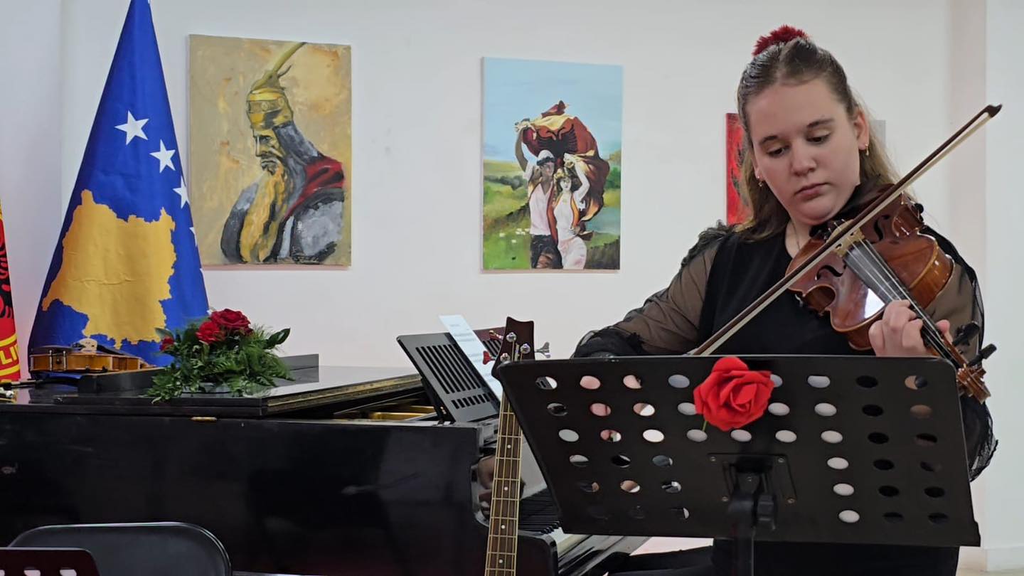 Mbrëmje e veçantë artistike për Festat e Nëntorit