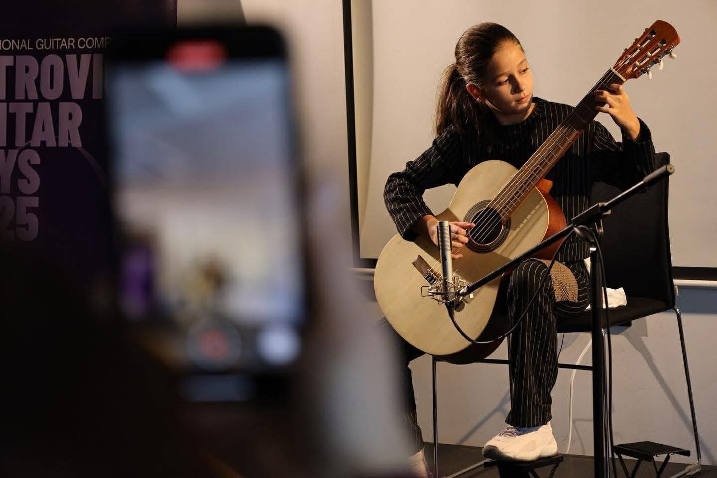 Garat e “Mitrovica Guitar Days” Youth Competition