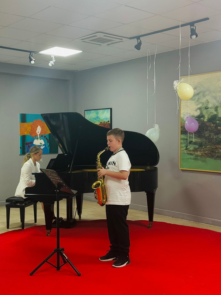 Koncert, Violinë dhe Saksofon