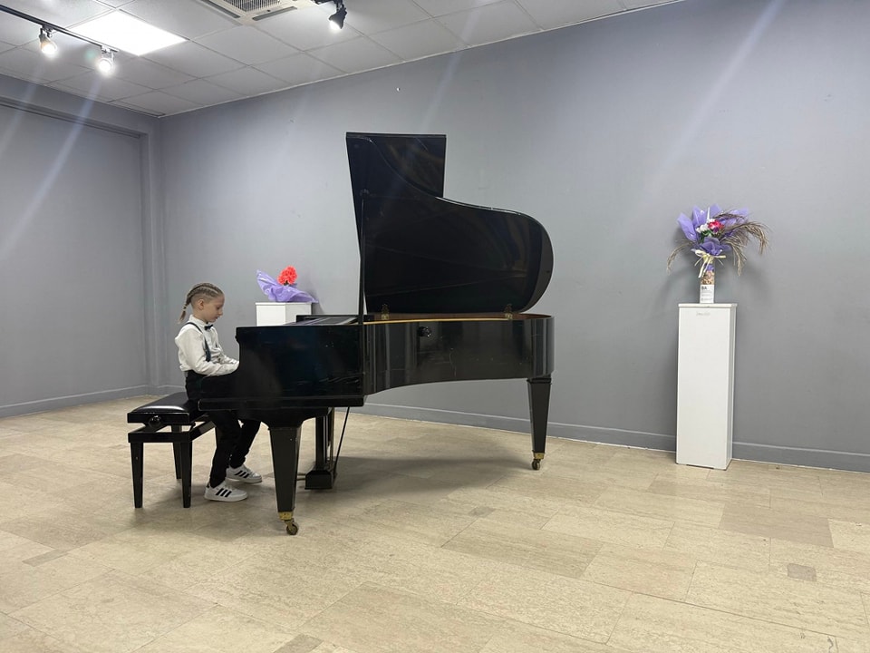 KONCERTI I AKTIVIT TË PIANOS!