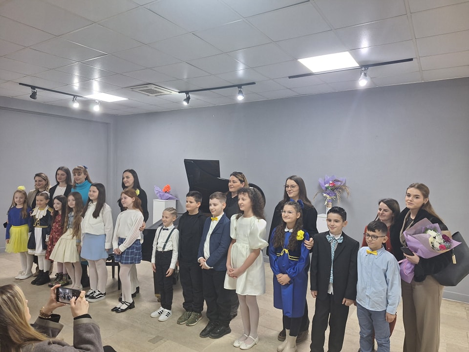 KONCERTI I AKTIVIT TË PIANOS!