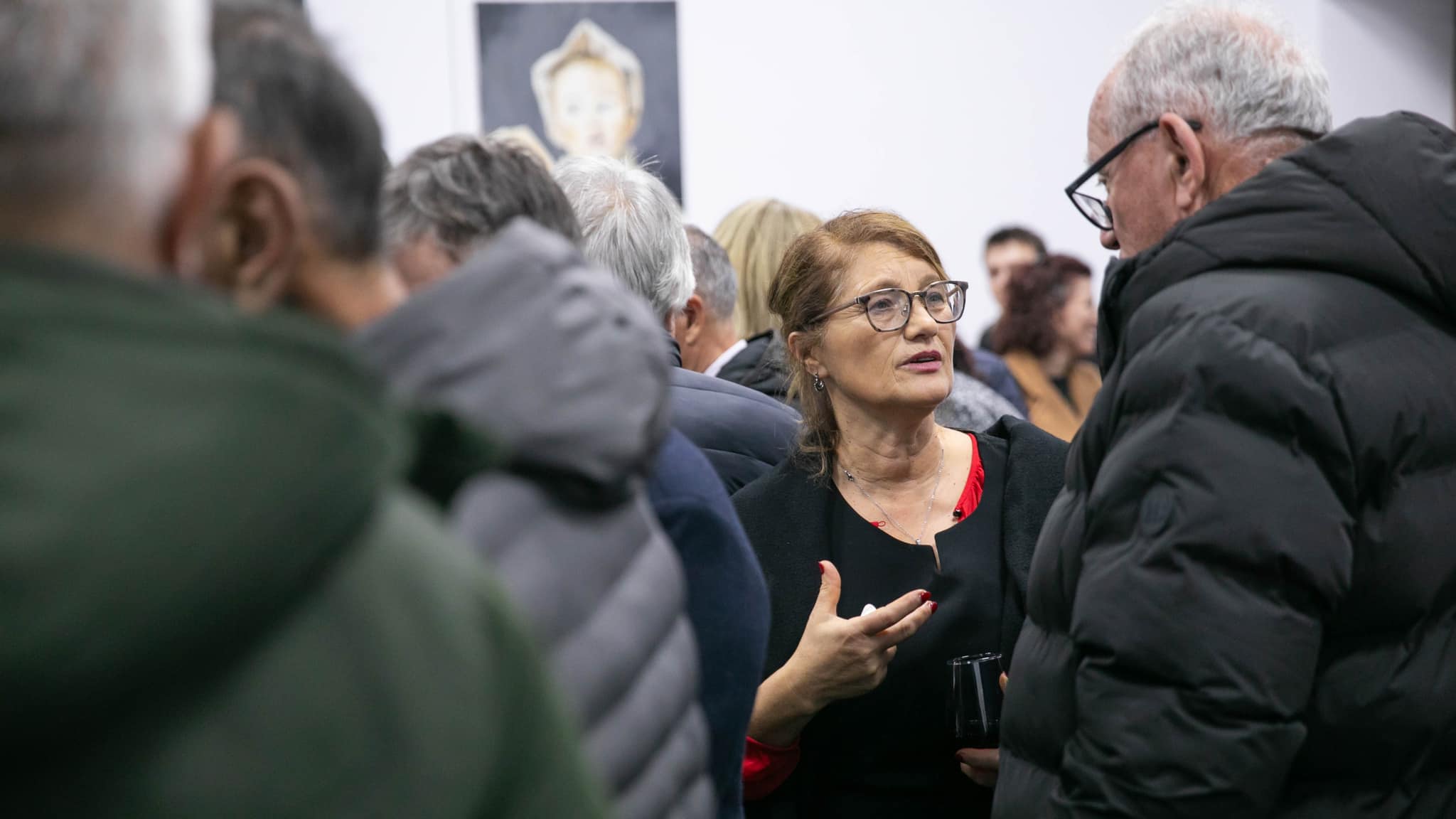Ekspozita "Flatra te n'Grira" nga maestro Hazir Reka