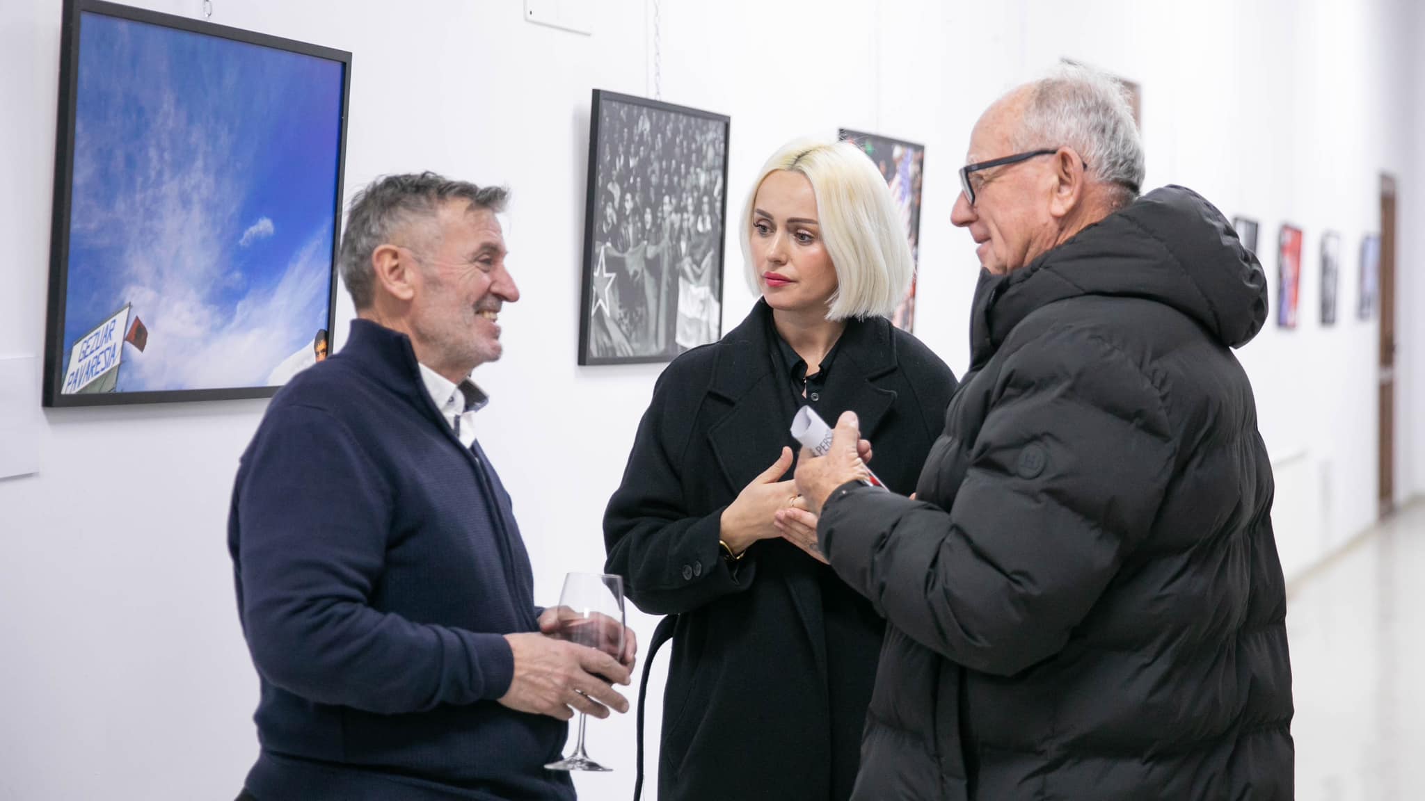 Ekspozita "Flatra te n'Grira" nga maestro Hazir Reka