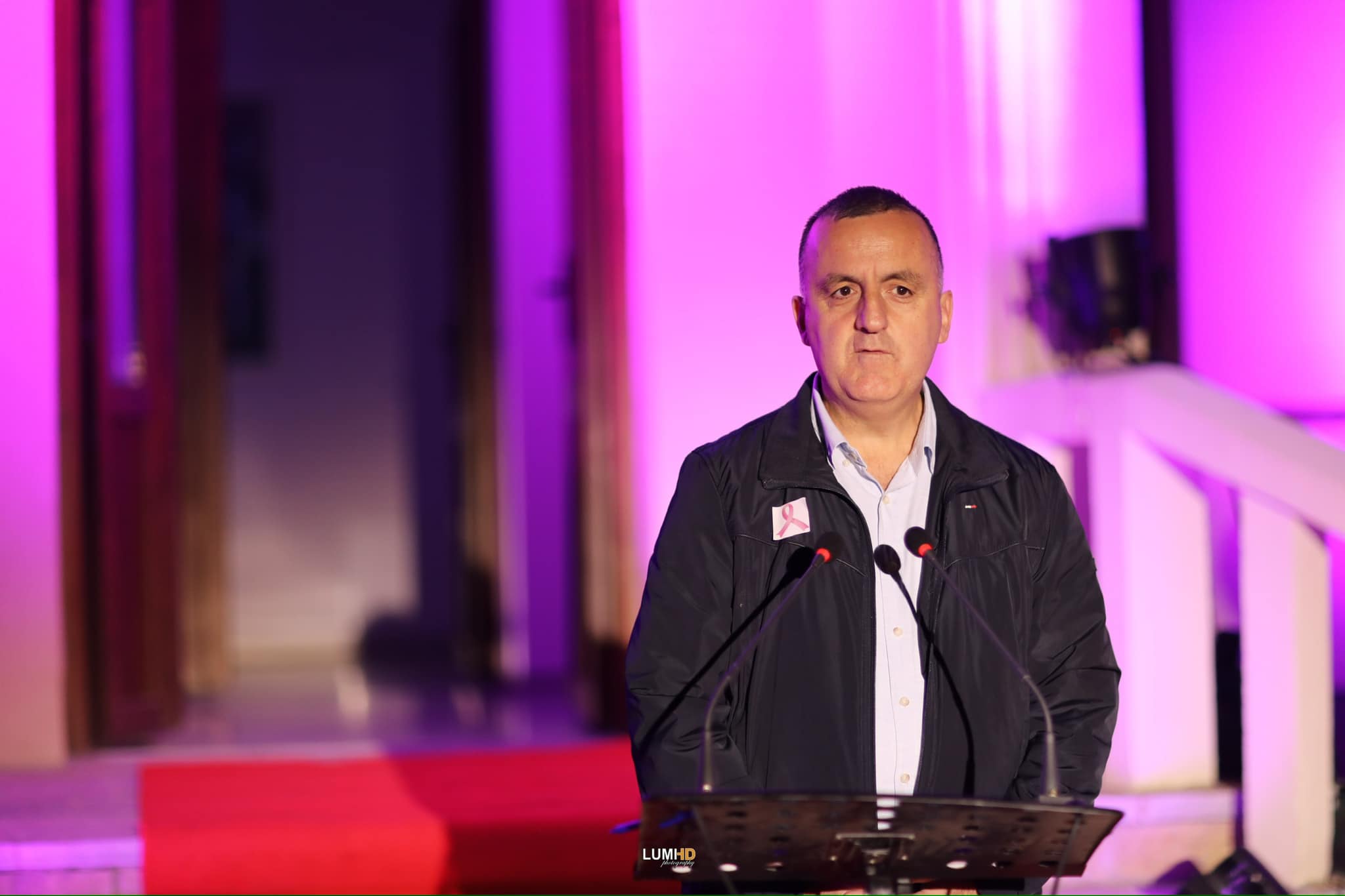 Ekspozita "Thirrëm dhe Mua"